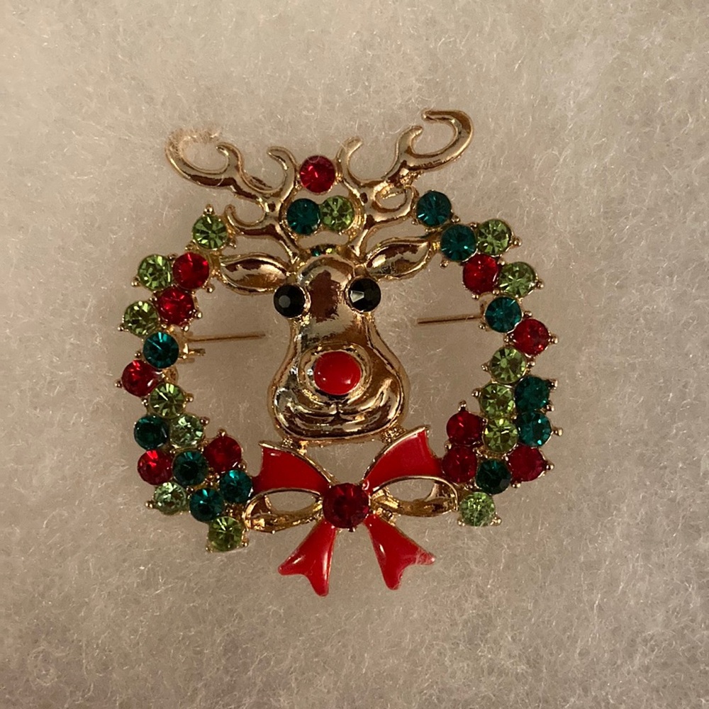 Reindeer brooch.